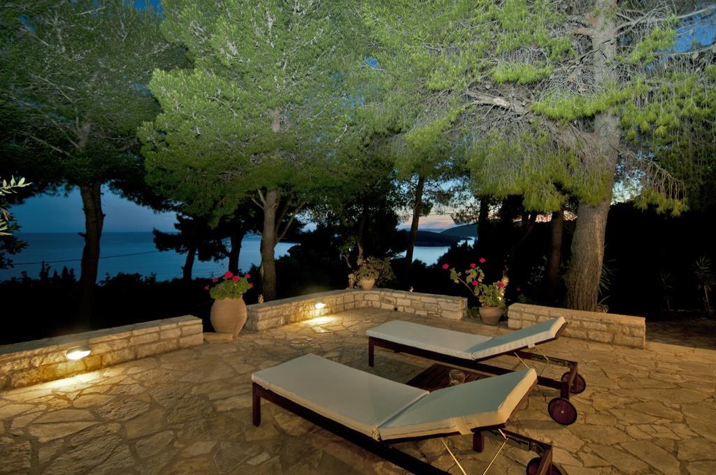 Captain Mike'S Villa II Sívota Zewnętrze zdjęcie