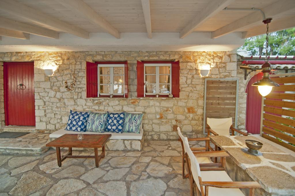 Captain Mike'S Villa II Sívota Zewnętrze zdjęcie