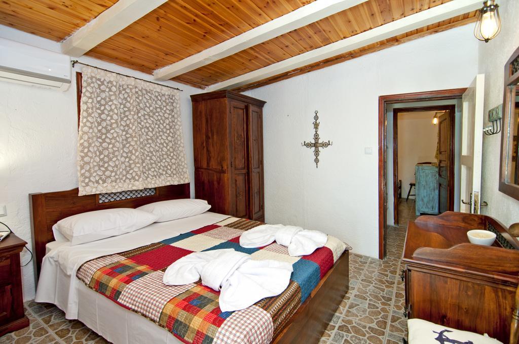 Captain Mike'S Villa II Sívota Zewnętrze zdjęcie