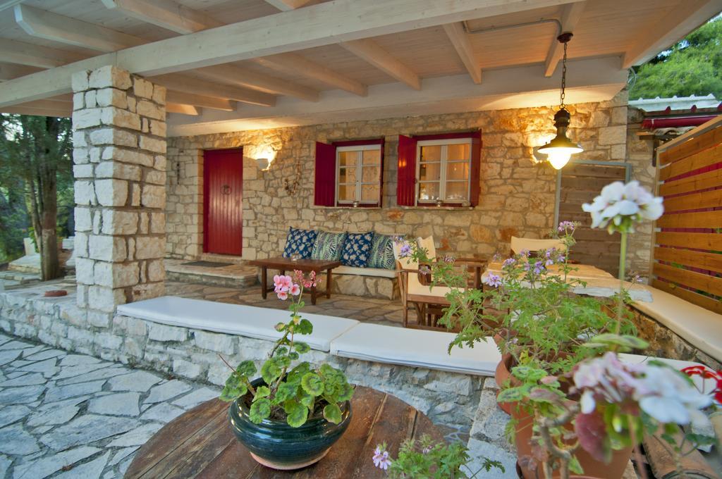 Captain Mike'S Villa II Sívota Zewnętrze zdjęcie