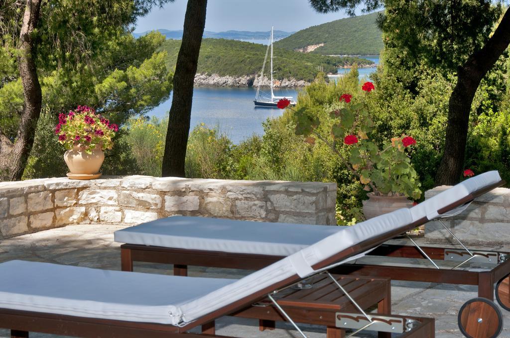 Captain Mike'S Villa II Sívota Zewnętrze zdjęcie